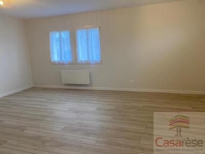 Maison - 71 m² - 3 pièces