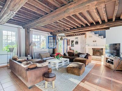 Maison - 172 m² - 6 pièces