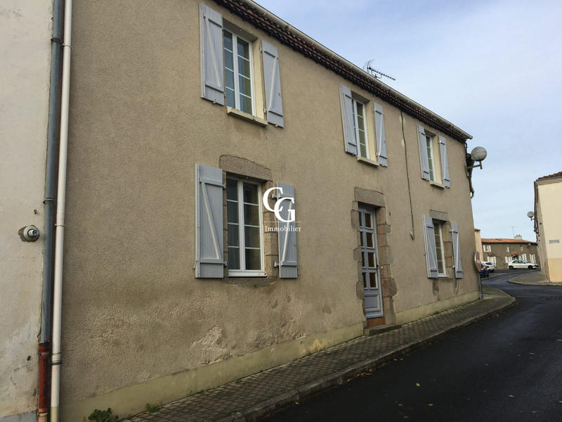 Maison ancienne - 135 m² - 5 pièces