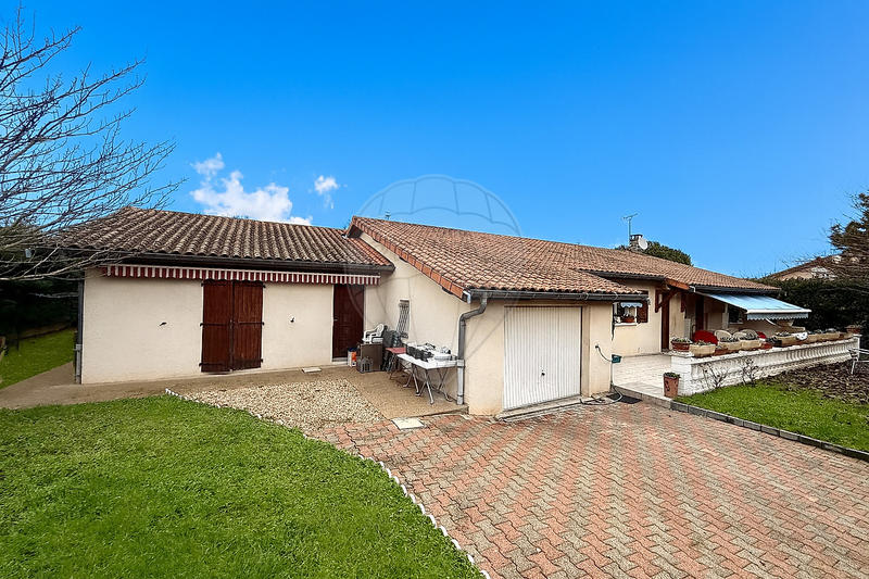 Maison - 148 m² - 8 pièces