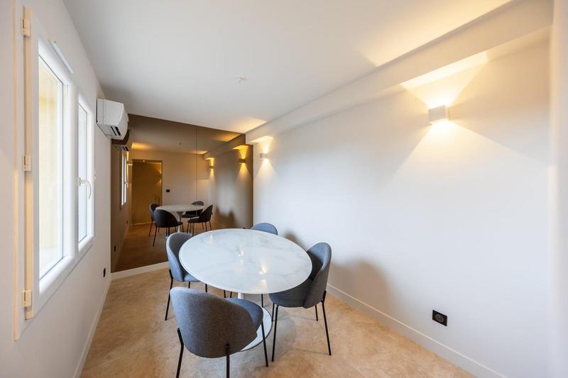 Appartement - 116 m² - 5 pièces