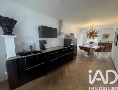 Maison - 145 m² - 6 pièces