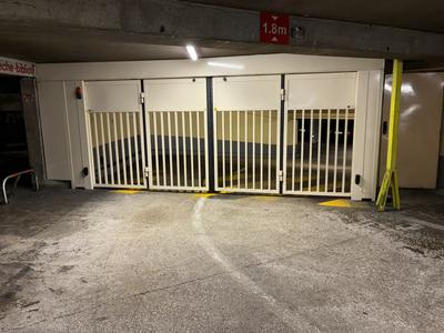 Parking / Garage - 14 m²