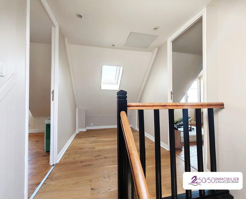 Maison - 140 m² - 6 pièces