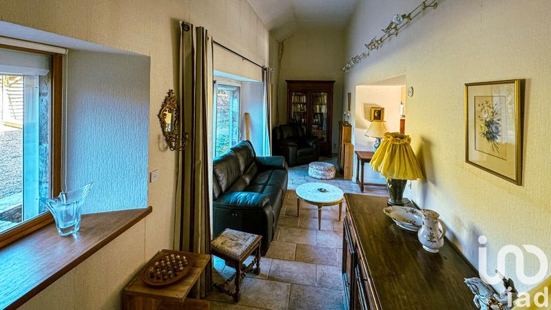 Maison - 278 m² - 12 pièces