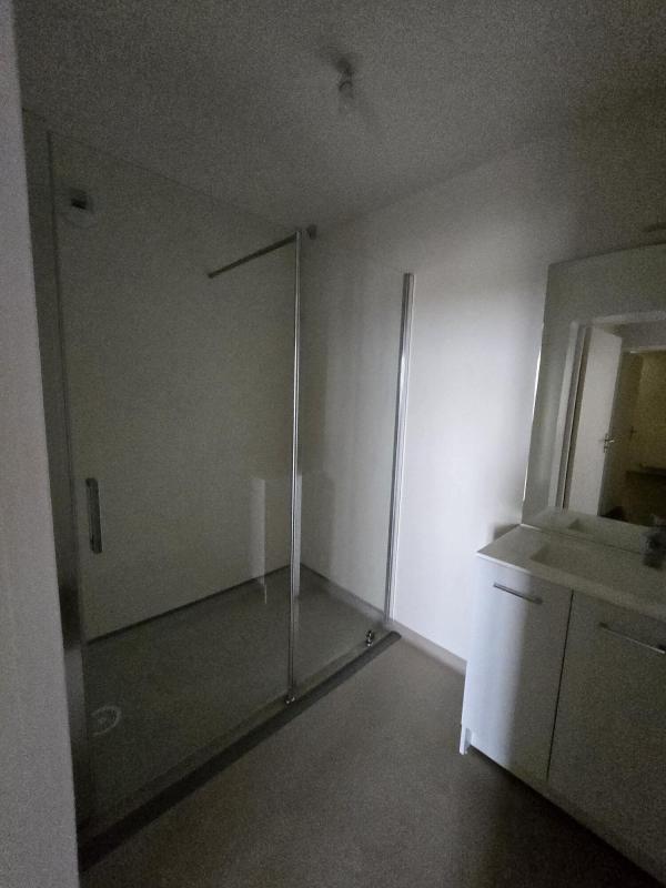 Appartement - 82 m² - 3 pièces