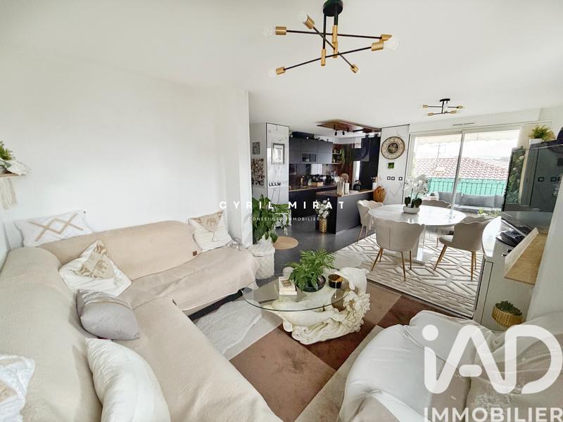 Appartement - 83 m² - 4 pièces