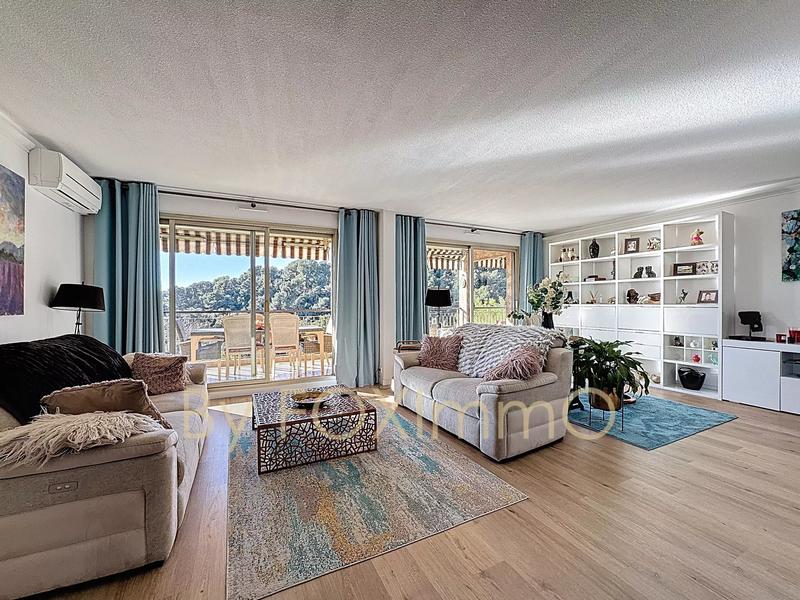 Appartement - 131 m² - 5 pièces