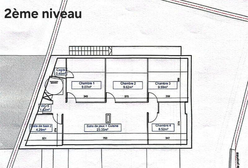 Local commercial - 224 m² - 8 pièces