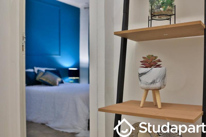 Chambre - 11 m² - 1 pièce