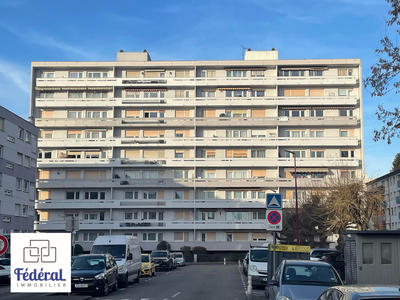 Appartement - 108 m² - 4 pièces