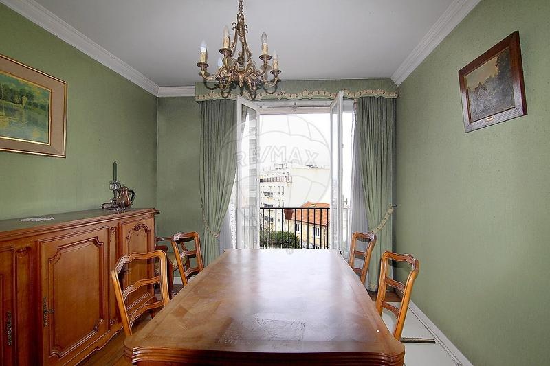 Appartement - 113 m² - 6 pièces