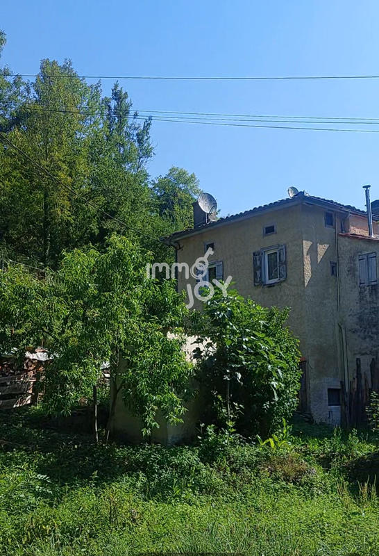 Maison - 93 m² - 4 pièces