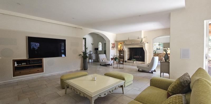 Maison - 190 m² - 4 pièces