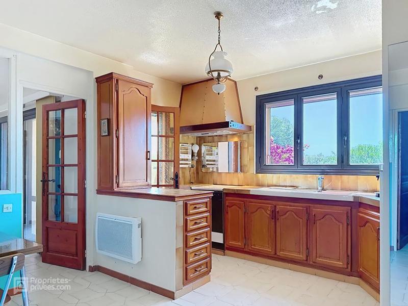 Maison - 170 m² - 7 pièces