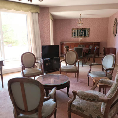 Appartement - 102 m² - 4 pièces