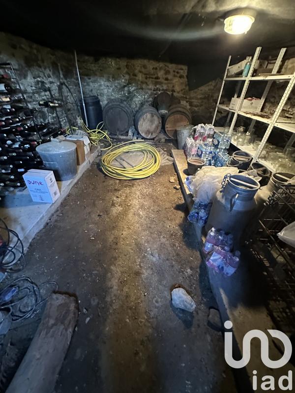 Maison - 180 m² - 8 pièces