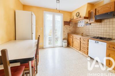 Maison - 89 m² - 4 pièces