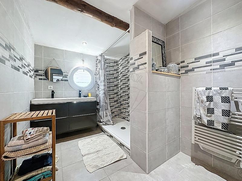 Maison en pierre - 118 m² - 4 pièces