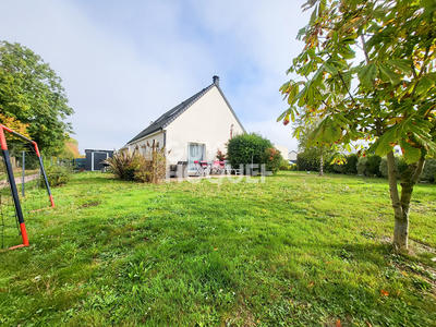 Maison - 99 m² - 5 pièces