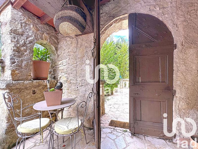 Maison - 186 m² - 9 pièces