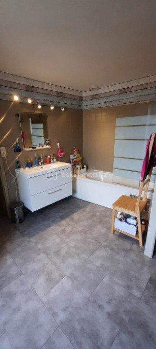 Maison ancienne - 163 m² - 7 pièces