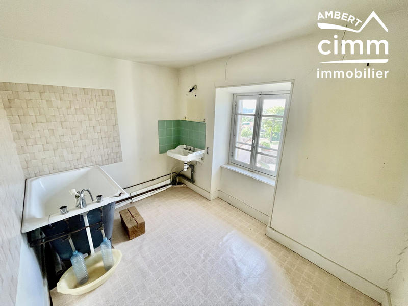 Maison - 194 m² - 11 pièces