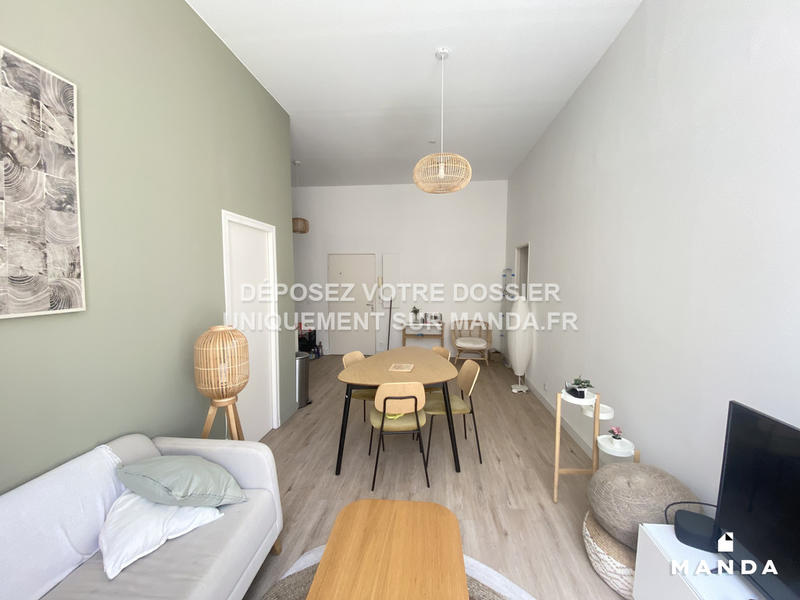 Chambre - 10 m² - 4 pièces