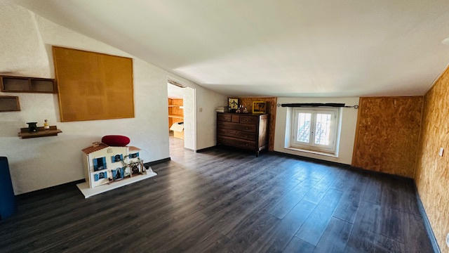 Maison - 180 m² - 9 pièces