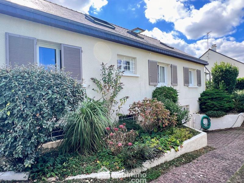 Maison - 152 m² - 6 pièces