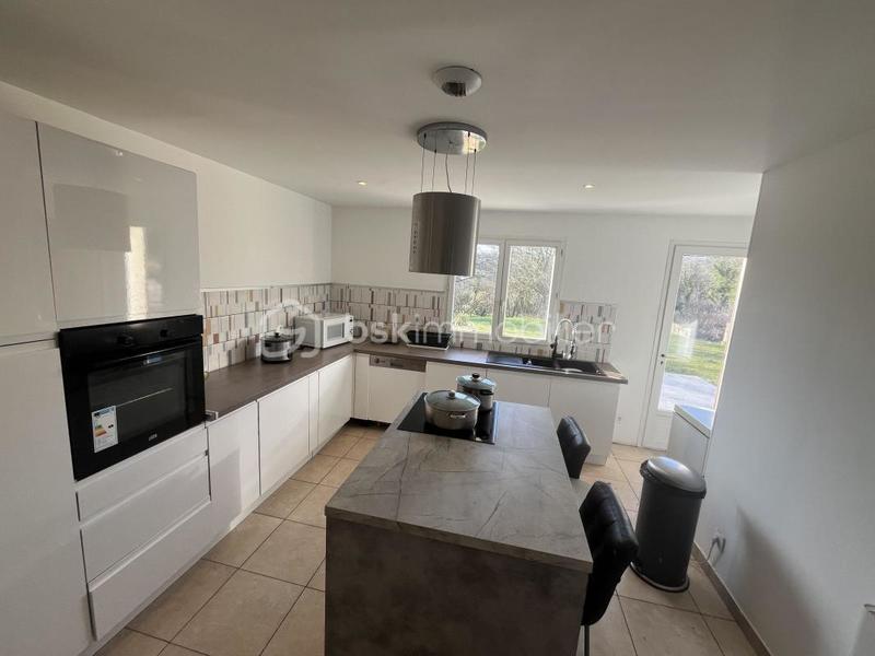 Maison - 190 m² - 7 pièces