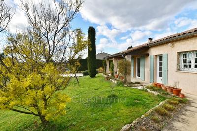 Villa - 140 m² - 6 pièces