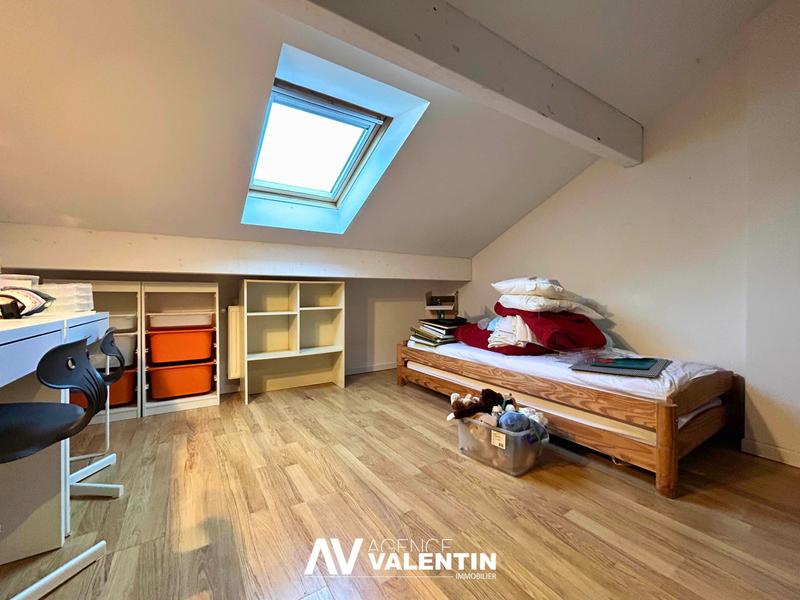 Maison - 105 m² - 6 pièces