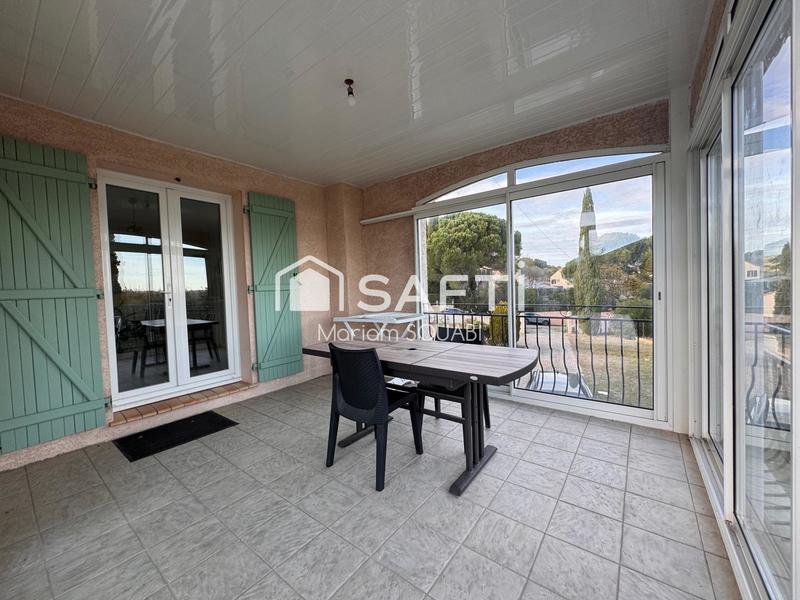 Villa - 235 m² - 7 pièces