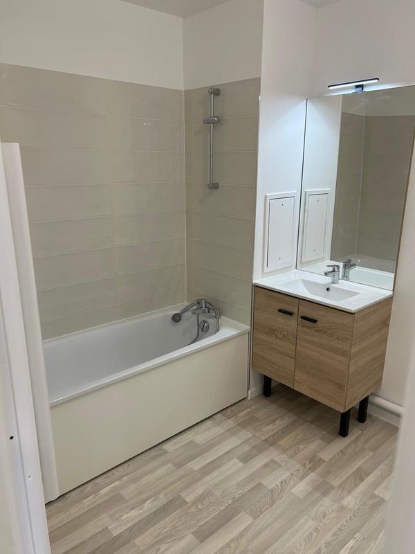 Appartement - 76 m² - 4 pièces