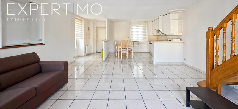 Appartement - 75 m² - 3 pièces