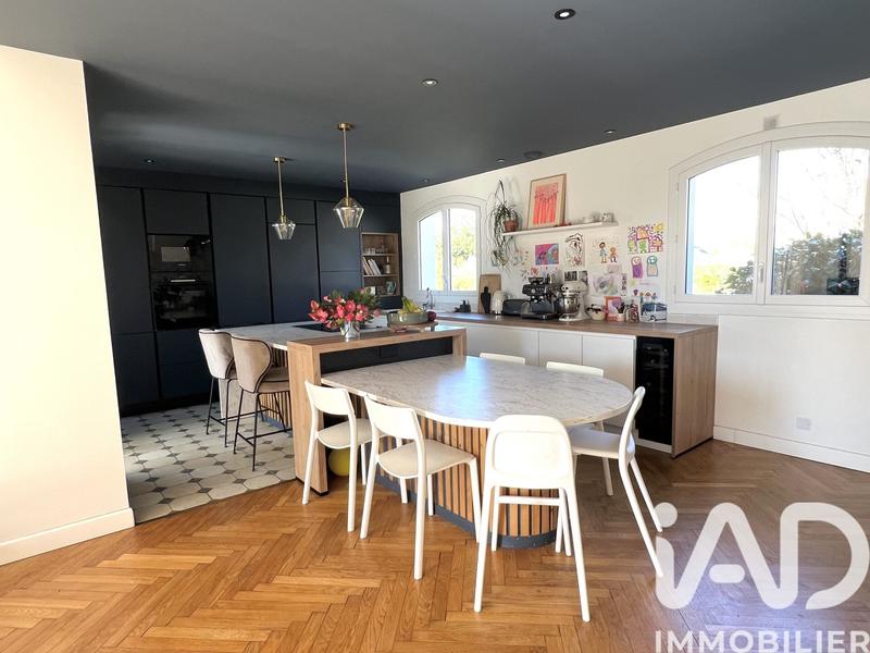 Maison - 164 m² - 6 pièces