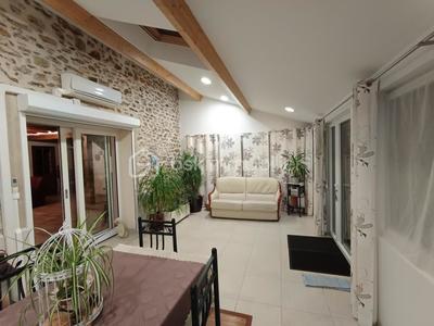 Maison en pierre - 181 m² - 5 pièces