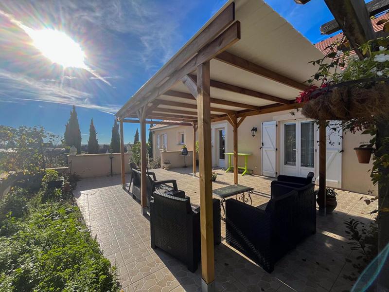 Maison - 191 m² - 8 pièces