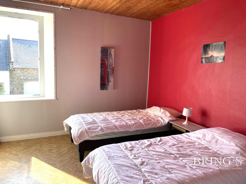 Maison - 131 m² - 7 pièces