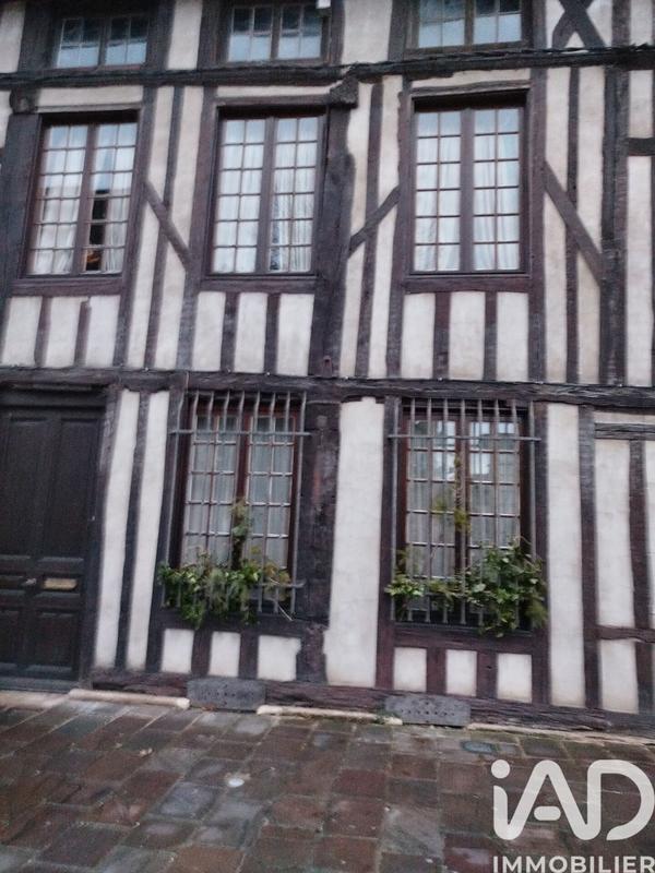 Maison de village - 217 m² - 7 pièces