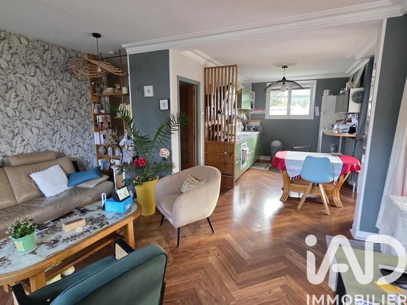 Maison - 115 m² - 6 pièces