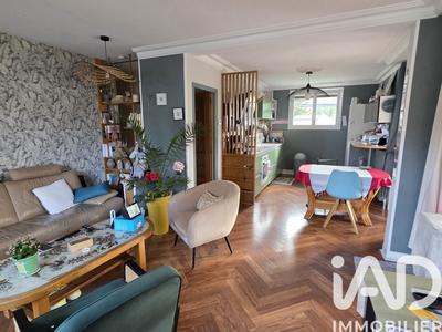 Maison - 115 m² - 6 pièces