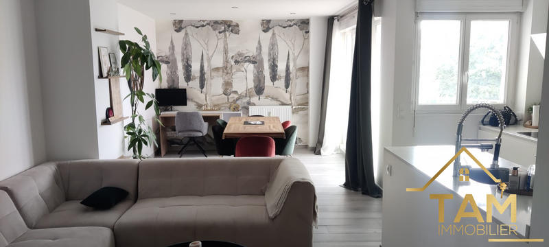 Appartement - 79 m² - 3 pièces