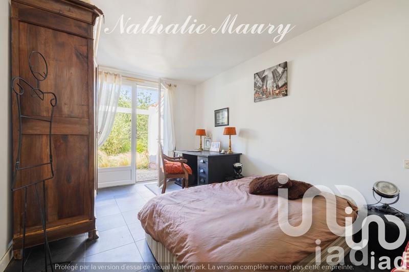 Maison - 240 m² - 7 pièces