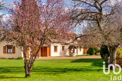 Maison - 108 m² - 4 pièces