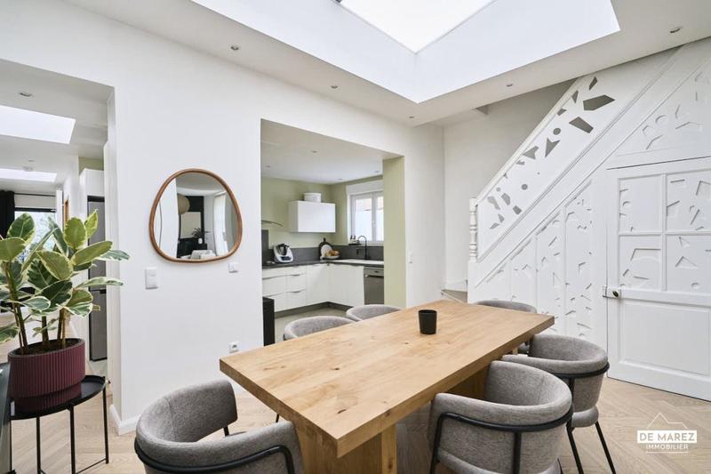 Maison - 138 m² - 6 pièces