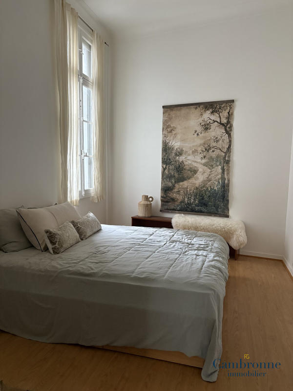 Appartement - 85 m² - 4 pièces