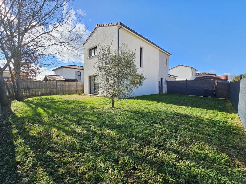 Maison - 111 m² - 5 pièces