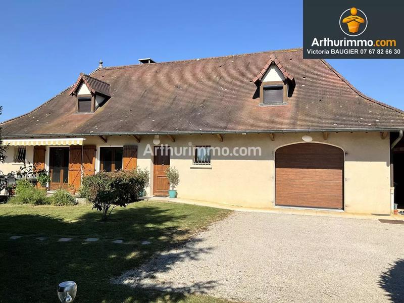 Maison - 140 m² - 6 pièces